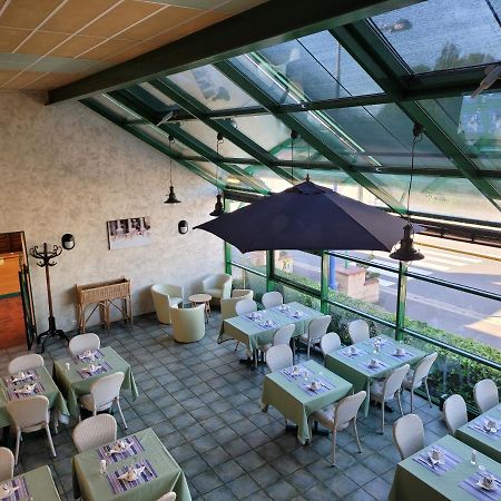 L'Auberge De L'Olive 贝布尔河畔东皮耶尔 外观 照片
